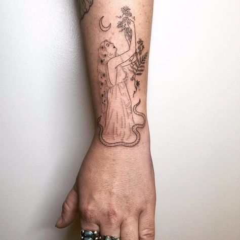 Thumb Tattoos, Goddess Tattoo, Spiritual Tattoos, 1 Tattoo, Dainty Tattoos, Dream Tattoos, Line Tattoos, Skin Art, Piercing Tattoo