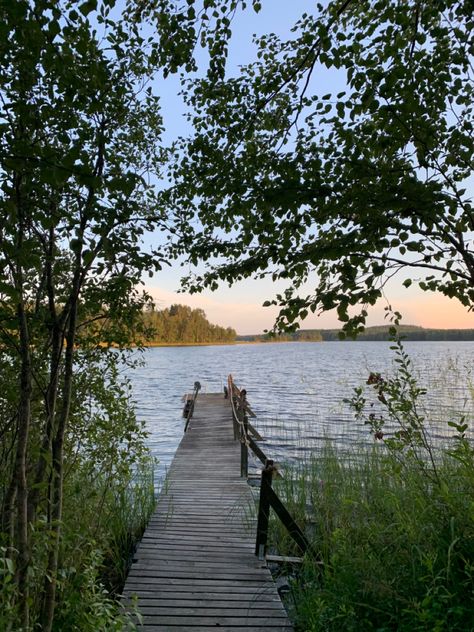 Lakes Aesthetic, Expressive Photos, Twisted Ankle, Pretty Water, Summertime Vibes, State Park Camping, Michigan Summer, Aesthetic Places, Nature Vibes