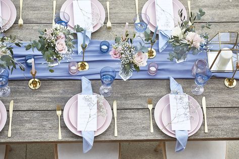 Dusty Blue And Pink Wedding Theme, Pink Party Tables, Romantic Wedding Table, Pink Table Decorations, Gold Table Decorations, Pink Dessert Tables, Pink Table Settings, Pink Baby Shower Decorations, Wedding Table Setup