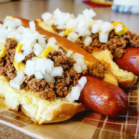 From the Court to the Kitchen - Coney Spice, Coney Dogs Flint Coney Sauce Recipe, Coney Sauce Recipe, Coney Dogs, Coney Sauce, Coney Dog, Personal Chef, Ground Meat, Vegan Options, Sauce Recipe