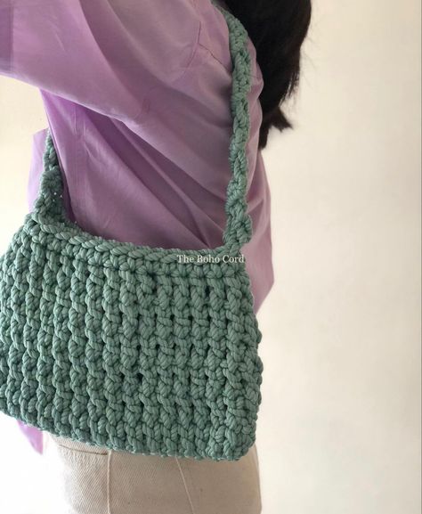 Chunky Crochet Bag Pattern Free, Shoulder Bag Crochet Pattern Free, Crochet Shoulder Bag Pattern Free, Handmade Yarn Shoulder Bag, Chunky Yarn Bag Tutorial, Crochet Baguette Bag Pattern, Velvet Yarn Crochet Bag, Handmade Crochet Yarn Shoulder Bag, Chenille Crochet Bag