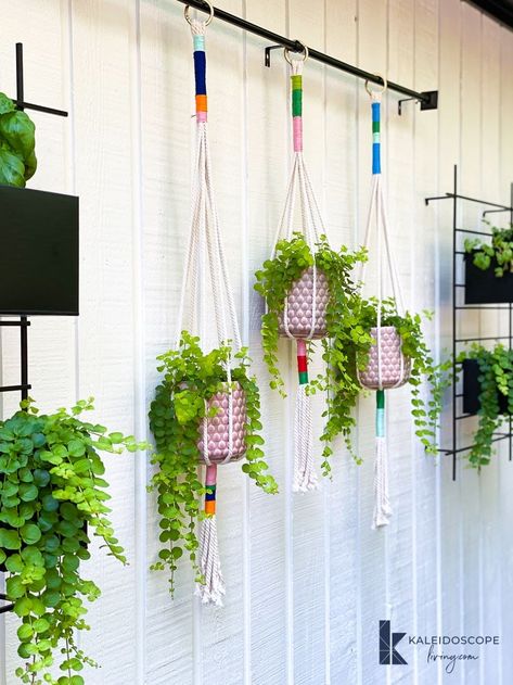 Diy Hammock Chair, Diy Macrame Plant Hanger Pattern, Diy Macrame Plant Hanger Tutorials, Diy Hanging Planter, Diy Hammock, Macrame Plant Hanger Tutorial, Macrame Plant Hanger Patterns, Simple Macrame, Macrame Hanging Planter