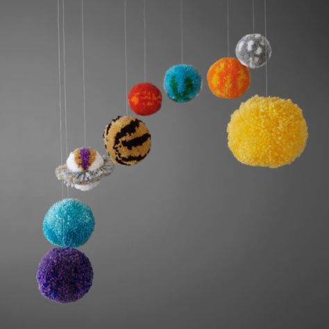 Solar System Room Ideas, Solar System Room, Solar System Projects For Kids, Solar System Projects, Tulle Poms, Solar Power House, Pom Pom Crafts, Diy Hanging, Pom Poms