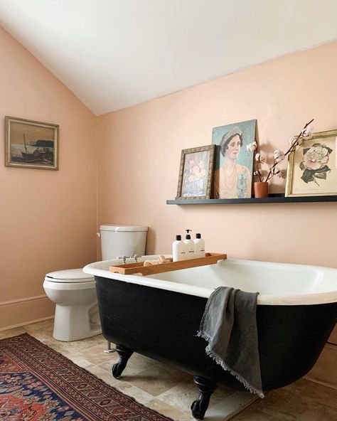 Margot Doiron Austin on Instagram: “Gonna combat any Blue Monday vibes with a long soak here later. Just completed this cosmetic fix up of the bathroom so that it’s more…” Georgetown Pink Beige, Paint Clawfoot Tub, Beige Bathroom Paint, Beige Paint Colors, Relaxing Space, Beige Bathroom, Paint Colors Benjamin Moore, Benjamin Moore Colors, Prop Stylist