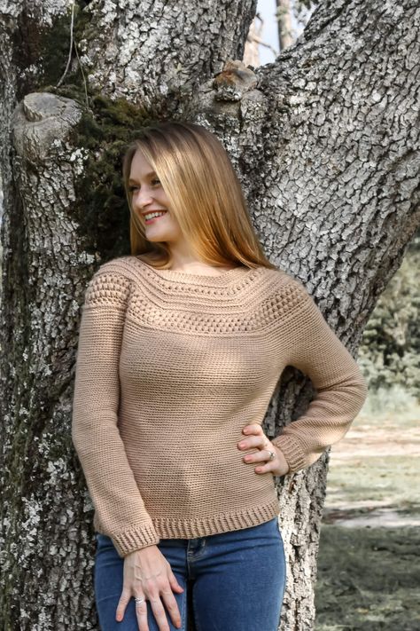 Make this Free Crochet Sweater Pattern using light weight yarn to create a stunning Top Down Yoke! Crochet Jackets, Easy Beginner Crochet Patterns, Different Crochet Stitches, Crochet Sweater Free, Crochet Sweater Pattern, Crochet Sweater Pattern Free, Simple Sweaters, Yarn Craft, Crochet Clothing