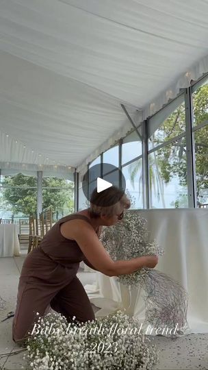 472K views · 8.5K reactions | A trend-setting 👍 wedding 👰 setup with Grandtastic Baby's Breath that gives a complete visual feast of voluminous💐 texture and lush, sturdy 💪 stems. 💐🧑‍🎨 ULI & Co. Grandtastic - a piece of art 🤍 💐 More volume with less stems 🌱 Muchflowers 🇪🇨 Black Tulip Farms Kenya 🇰🇪 Africalla 🇰🇪 Florequisa 🇪🇨 Florsani 🇪🇨 Flamingo Horticulture 🇰🇪 Bohemian 🇰🇪 Heritage Flowers Kenya 🇰🇪 Sian Flowers 🇰🇪 Driplets Flowers 🇰🇪 Galaxy Flowers 🇰🇪 New Agrodeal 🇰🇪 Sunset Flowers 🇰🇪 Flodecol 🇪🇨 PassionRoses 🇪🇨 Damagro farms 🇪🇨 Klaver Flowers 🇪🇹 🔬 Gypsophila / Baby's Breath Selecta Cut Flowers Selecta one 🇩🇪 Selecta one Japan 🇯🇵 Selecta One Italia 🇮🇹 Selecta One North America 🇺🇸🇨🇦 Selecta One East Europe #gypsophila #grandtastic #滿天星 # Gypsophila Wedding Table, Galaxy Flowers, Gypsophila Wedding, Wedding Setup, Diy Centerpiece, Sunset Flowers, Black Tulips, Flower Arrangements Simple, Setting Ideas