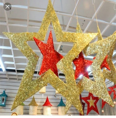 Christmas Ceiling Decorations Ideas, Christmas Ceiling Decorations, Christmas Wall Hangings, Christmas Hanging Decorations, Christmas Wall Decor, School Decorations, Christmas Decorations Ornaments, Ceiling Decor, Christmas Deco