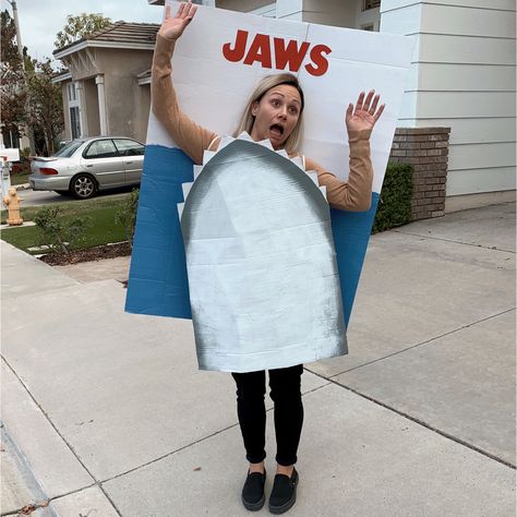 I had an idea last bight to make a JAWS poster costume. Here it is👏🏼 #halloween #diyhalloweencostumes #jaws Jaws Halloween Costume, Jaws Decorations, Jaws Costume, Jaws Halloween, Shark Diy, Jaws Party, Movie Fancy Dress, Jaws Poster, Jaws Film