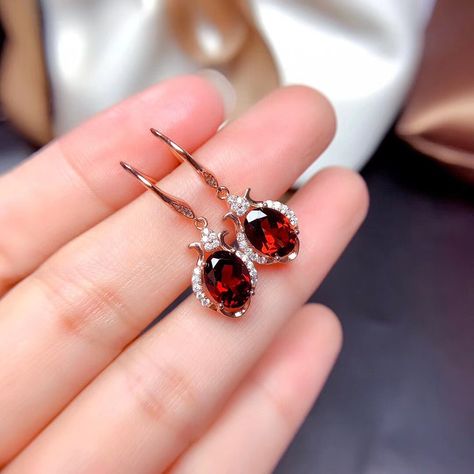 Garnet Drop Earrings, All Crystals, Engagement Earrings, Luxury Earrings, Earrings Round, Garnet Jewelry, Red Gemstones, Garnet Earrings, Studs Earrings