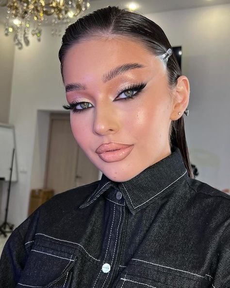 Transformation Challenge, Before And After Makeup, Inspo Makeup, Before And After Pics, Prom Eye Makeup, Eye Makeup Styles, Formal Makeup, Glam Makeup Look, Dope Makeup