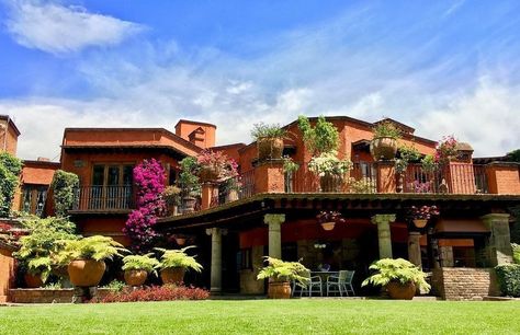 CASA ESTILO COLONIAL MEXICANO, ÚNICA ! | EasyAviso Luxury Tents, Travel Company, House No, Long Term Rental, Make Extra Money, House Beds, Farm Stay, Booking Flights, Travel Companies