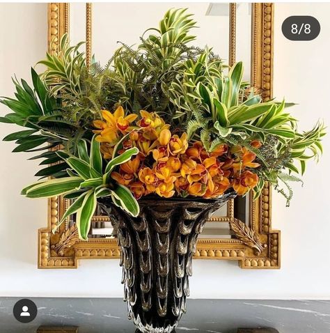 Jungle Floral Arrangements, Flower Event, Tropical Centerpieces, Easter Flowers, Floral Bridal, Arte Floral, Flower Arrangement, Grapevine Wreath, Fall Wreath