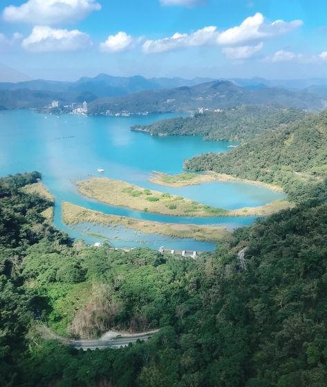 Looking Sun Moon Lake from a cable car #Taiwan #birdview #travel #photography Sun Moon Lake Taiwan, Sun Moon Lake, Tainan, Cable Car, Nature Aesthetic, Oh The Places Youll Go, Sun Moon, Aerial View, Summer 2024