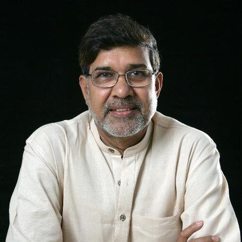 Kailash Satyarthi Kailash Satyarthi, Hearty Congratulations, Black And White People, India Win, Life Mission, Education In India, Festivals Of India, Malala Yousafzai, Human Rights Activists