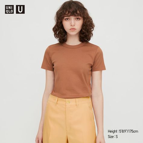 Uniqlo Tshirt Women, Uniqlo Tshirt, Blind Hem Stitch, Couture Invisible, Uniqlo U, Hem Stitch, Uniqlo Women, Basic Shirts, Great T Shirts