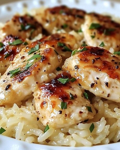 Chicken Scampi With Garlic Parmesan Rice, Garlic Parmesan Rice, Garlic Broth, Rice In Crockpot, Chicken Scampi Recipe, Parmesan Rice, Chicken Scampi, Chicken Ideas, Garlic Parmesan Chicken