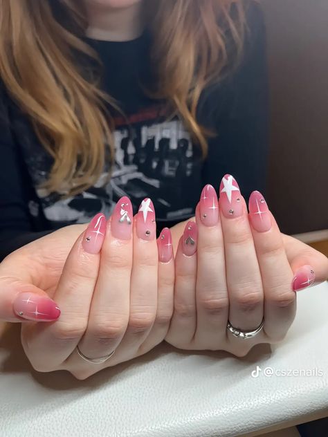 Pink Nails Korean, Cute Nails For Birthday Pink, Kawaii Pink Nails, Cute Nails For Birthday, Chrome Nails Coffin, Y2k Pink Nails, Korean Glass Nails, Pink Birthday Nails, Pink Barbie Nails