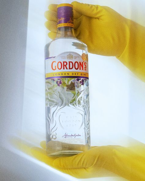 A touch of tradition with a modern twist. Gordon’s London Dry Gin, a timeless classic in a bottle, captured with bold elegance - - - #productshoot #productphotographer #commercialphotography #stillphotography #stilllifephoto #editorialshot #gordons #gordonsgin #londondrygin #classictaste Gordon's Gin, London Dry Gin, Still Life Photos, Still Photography, Dry Gin, Commercial Photography, Timeless Classic, Gin, Food Photography