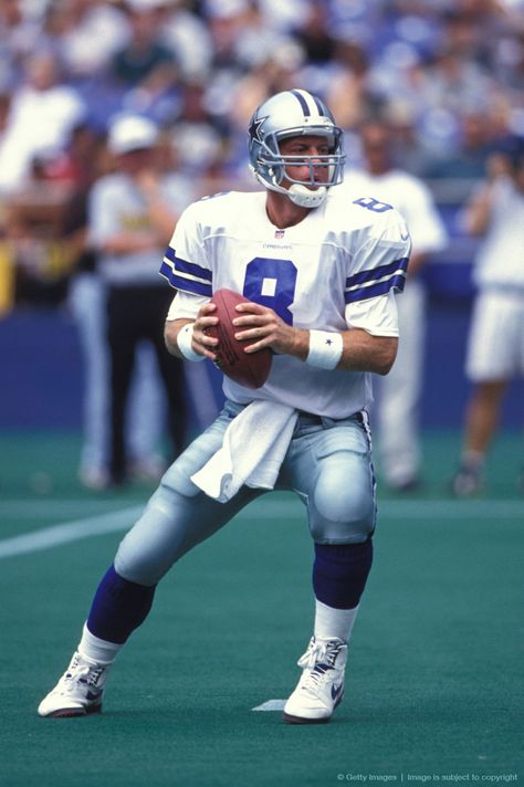 Troy Aikman 3 superbowls  32,942 yards 165 TD's  141 INT 6 probowls  81.6 QB rating 12 years played Dallas Cowboy Cheerleader, Nfl Legends, Hustle Mindset, Cowboys Dallas, Cowboys Players, Dallas Cowboys Pictures, Dallas Cowboys Wallpaper, Dallas Cowboys Players, Dallas Cowboys Football Team