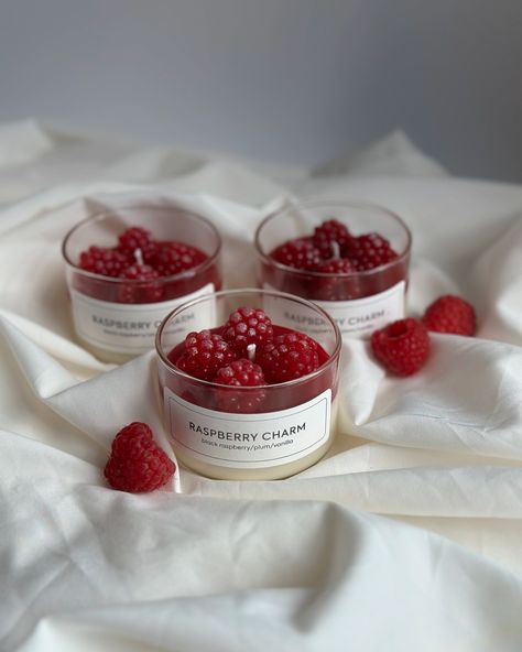 One of our most popular candles - the Raspberry Dessert candle 🍓 Accurately resembling an exquisite layered dessert topped with bright raspberries, but it also wraps the room in a rich, sweet fragrance that transports you to a cozy French café. The light notes of freshly picked raspberries blend with a subtle hint of vanilla, creating an atmosphere of festivity and carefreeness. Price:23$ This set includes: - Gift Packaging: The candle comes in elegant gift packaging, ready for presenting... Cheesecake Candle, Desert Candle, Raspberry Dessert, Dessert Candle, Popular Candles, Layered Dessert, Raspberry Desserts, Vanilla Cheesecake, Dessert Candles