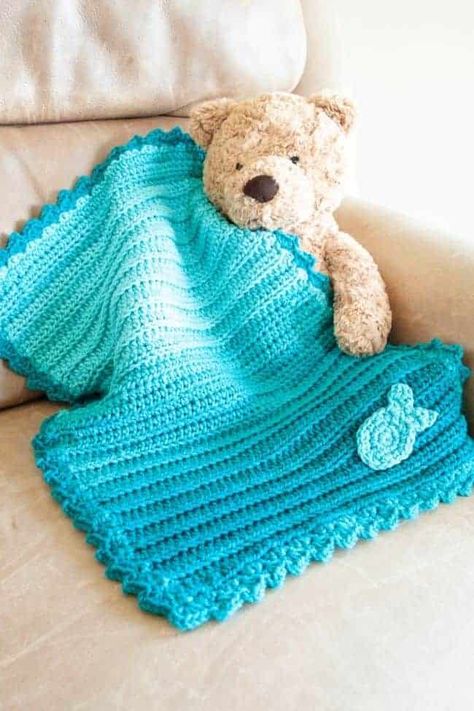 Ombre Yarn Crochet, Security Blanket Crochet Pattern, Linus Blanket, Crochet Security Blanket, Baby Shower Unique, Small Crochet Gifts, Crochet Patterns Baby Boy, Crochet Baby Blanket Pattern, Crochet Lovey