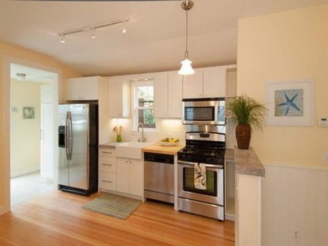 Apartment Kitchen Island, Small Basement Kitchen, Small Kitchen Design Apartment, Basement Apartment Decor, Small Apartment Kitchen Decor, Small Basement Apartments, Finish Basement, One Wall Kitchen, Basement Layout