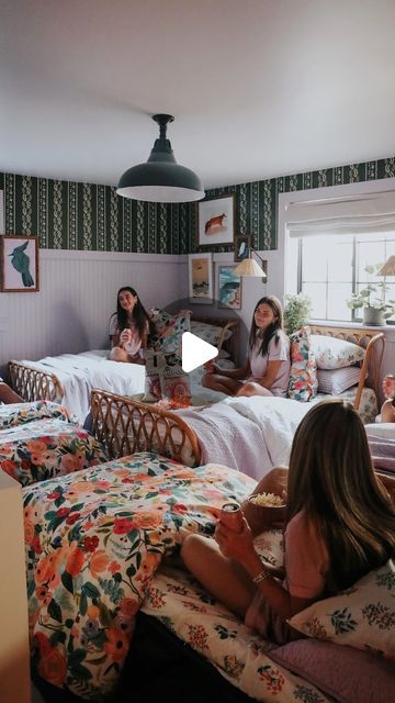 Brooke Christen on Instagram: "Let’s create a fun sleepover room! You might be surprised how many twin beds and or fold away beds you can fit in a room! And the cozy fun bedding from @thecompanystore + @riflepaperco make it extra special!! Comment GUEST for links to everything here 🙌🏻 What’s your favorite Chick Flick?? I compiled the top recommended by you and it’s on the same GUEST post!!" 2 Bed In One Room Ideas, Fun Bedding, Sleepover Room, Chick Flick, 2 Twin Beds, Twin Beds, Teen Room, Cool Beds, Twin Bed