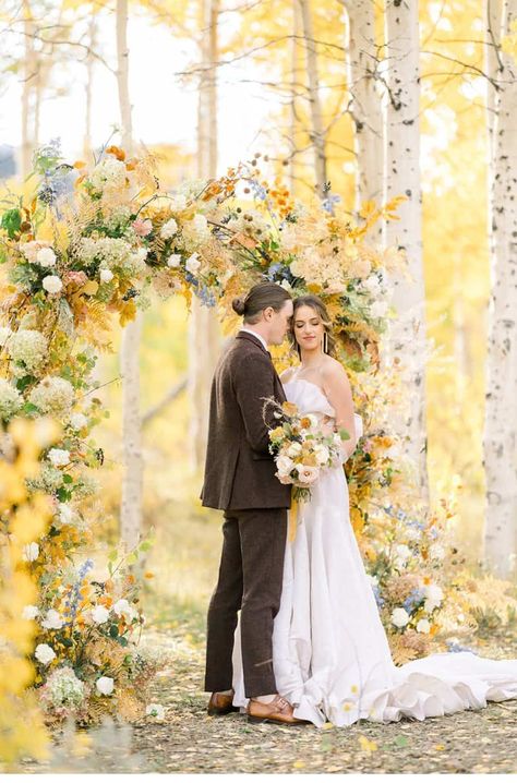 Green Wedding Palette, Fall Wedding Ceremony, Austin Photography, Aspen Wedding, Fall Events, Table Scape, Unique Fall, Wedding Palette, Ceremony Inspiration