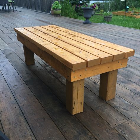 July/16 My first easy DIY bench (2x4's and a 4x4 post) I love the miter saw! 4x4 Post Craft Ideas, Diy 4x4 Post Ideas, 4x4 Post Ideas, 4x4 Posts Ideas, 4x4 Post Projects, Patio Furniture Plans, Backyard Bench, Outdoor Porch Furniture, Outdoor Bench Plans