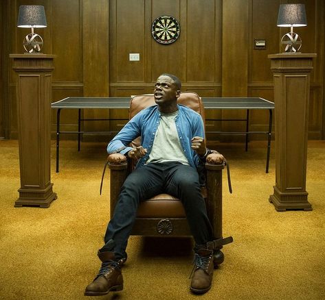 Get Out (2017) Get Out Aesthetic, Get Out Movie Scenes, Get Out Movie Stills, Get Out Movie, Get Out 2017, Hard Photos, Get Out, Movie Chairs, Michel Gondry