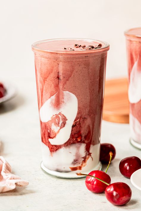 Seriously Luscious Chocolate Cherry Smoothie Cherry Chocolate Smoothie, Nourishing Breakfast, Best Vegan Protein Powder, Sweet Potato Smoothie, Vegan Smoothie Recipes, Best Vegan Protein, Cherry Smoothie, Protein Smoothie Recipes, Cherry Chocolate