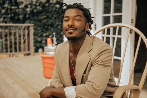 Willie Jones Finds His Comfort Zone on “Back Porch” ...sounds like a song Sis would like :-) Ode To My Family, Tech Advertising, Willie Jones, Music Row, Dwight Yoakam, Vocal Coach, Worship Leader, Artist Interview, Good Buddy