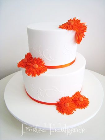 . Orange Colour Cake Design, Orange Colour Cake, Wedding Cake White, Orange Wedding Cake, Orange Weddings, Cake White, Simple Cake, Amazing Wedding Cakes, Different Cakes