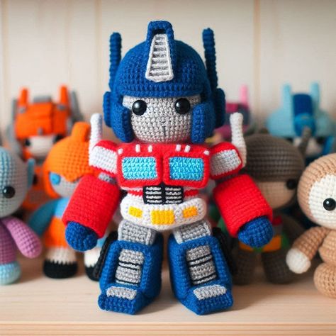 Optimus Prime Crochet Pattern, Crochet Optimus Prime, Transformers Crochet, Transformers Characters, Transformers Prime, Crochet Stuff, Optimus Prime, Amigurumi Free, Amigurumi Free Pattern