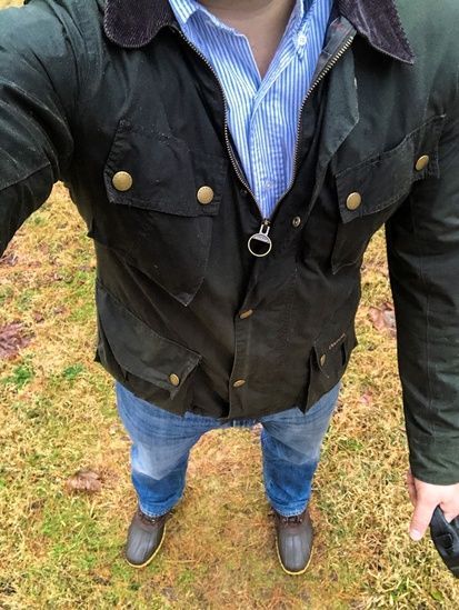 Barbour Outfit, Barbour Jacket Outfit, Barbour Sapper, Mens Outdoor Fashion, Barbour Style, Waxed Jacket, Streetwear For Men, Wax Jacket, Waxed Cotton Jacket