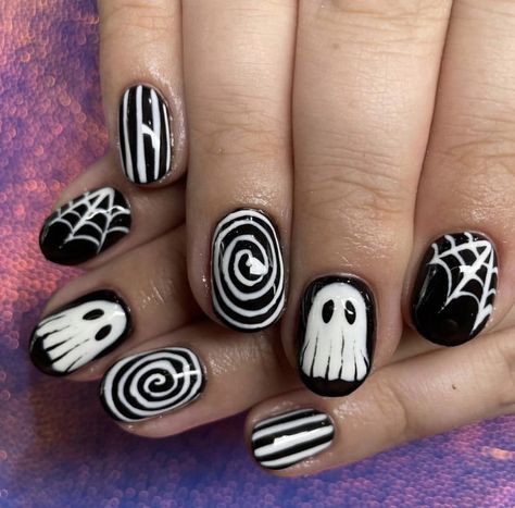 @nailsbyashleighanne Mens Halloween Nails, Halloween Men Nails, Halloween Nails For Men, Halloween Nails Men, Halloween Masc Nails, Men’s Halloween Nail, Holloween Theme Nails Short, Nerd Nails, Metal Nails