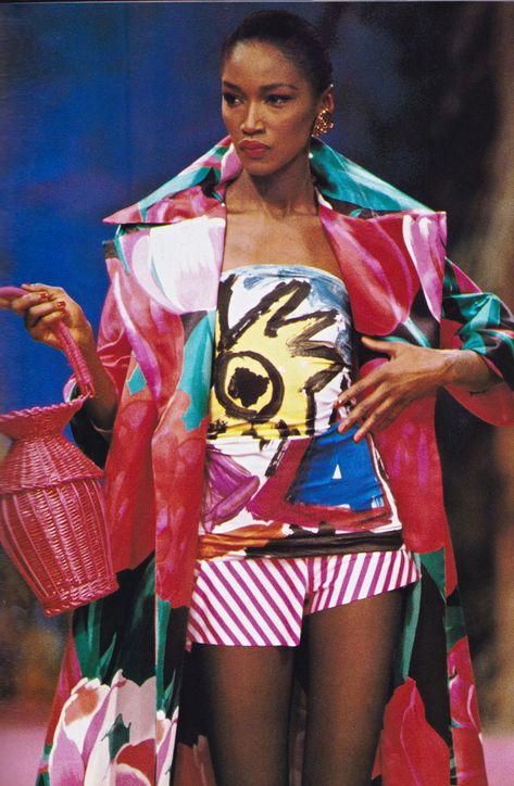 Christian Lacroix Haute Couture Spring/Summer 1988 | 80s Runway | Fashion | Print Runway Fashion Chanel, Runway Fashion Aesthetic, 80s Runway Fashion, Christian Lacroix Haute Couture, Runway Fashion Dresses, Runway Fashion 2020, Vintage Retro Fashion, 80��’s Fashion, 90s Runway Fashion