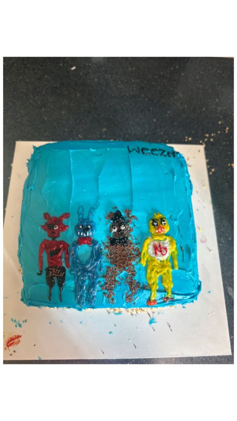 Fnaf Cakes Birthdays, Fnaf Cake, Creepy Drawings, Losing Faith In Humanity, Fnaf Funny, Weezer, Losing Faith, I Have No Friends, Faith In Humanity