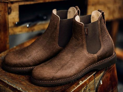 Patagonia Workwear - Wild Idea Work Boot - Wild Idea Buffalo Company - Sustainability - Eco-conscious - Regenerative Production Blundstone Style, Pull On Work Boots, Workwear Boots, Styling Chelsea Boots, Chelsea Boots Style, Boot For Women, Bison Leather, Patagonia Women, Horween Leather