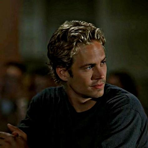 Brain O Conner, Brian Oconner, Grunge Shoes, Fast And Furious Actors, Furious Movie, Paul Walker Pictures, Paul Walker Photos, Young Actors, Paul Walker