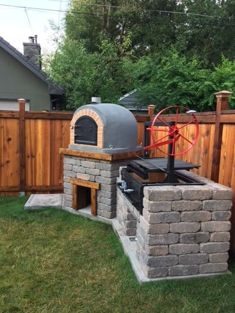 Backyard Kitchens, Backyard Grill Ideas, Outdoor Fireplace Pizza Oven, Parrilla Exterior, Pizza Oven Outdoor Kitchen, Outdoor Grill Area, Brick Bbq, Outdoor Bbq Area, Outdoor Grill Station