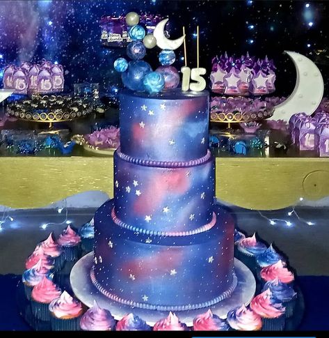 Galaxy Desserts, Celestial Wedding Theme, Purple Cakes Birthday, Galaxy Cake, Diy Galaxy, Purple Cakes, Celestial Wedding, Birthday Party Theme Decorations, 35th Birthday