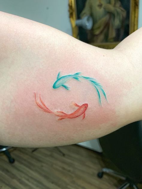 The Koi fish tattoo design is greatly appreciated and demanded by all generations. Here we give you so pretty tattoos. Follow us on Instagram & Pinterest and find more gorgeous ideas for your unique tattoo. Tattoo Manifestation, Watercolor Fish Tattoo, Koi Fish Tattoo Design, Small Fish Tattoos, Koi Fish Tattoos, Fish Tattoo Design, Pastel Tattoo, Minimal Tattoo Designs, Minimal Tattoo Design