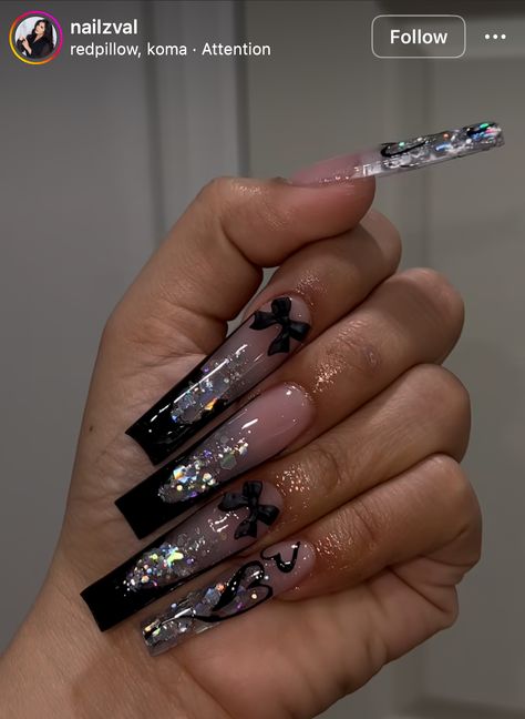 Sag Birthday Nails, Nail August, Extra Long Black Acrylic Nails Designs, Black And White Birthday Nails, Witch Nails Acrylic Long, Xxl Black Acrylic Nails, Boujee Nails Acrylic Long Black, Black And White Xl Acrylic Nails, Corset Nails