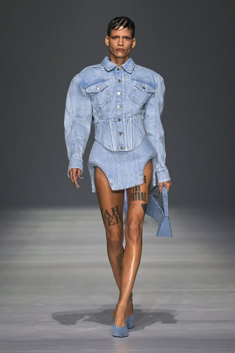 Denim Fashion Runway, Denim Photoshoot, Denim On Denim Looks, Fashion Forecasting, All Jeans, Denim Details, Spring 2024, Denim Outfit, Couture Collection