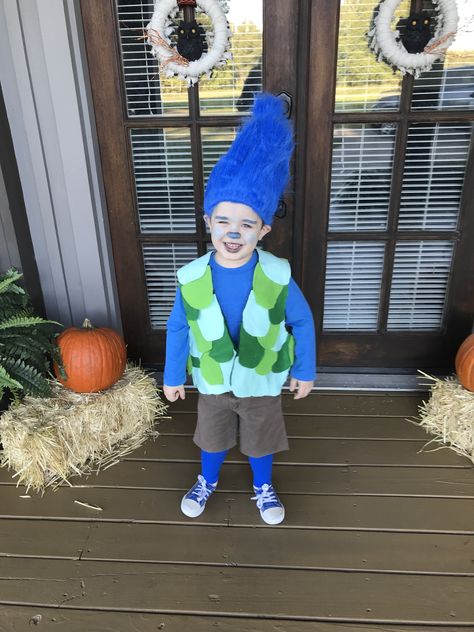 Diy Branch Trolls Costume, Trolls Branch Costume, Branch Trolls Costume, Viva Trolls Costume, Trolls Outfit Ideas, Diy Trolls Costume, Trolls Makeup, Troll Costume Diy, Best Toddler Halloween Costumes