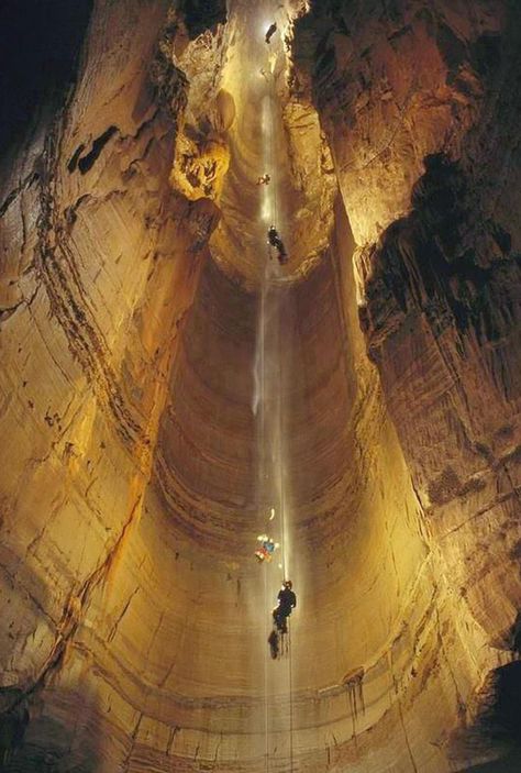 Amazing Caves in the World - Krubera Cave in Abkhazia, Georgia Carlsbad Caverns National Park, Natural Cave, Batu Caves, Cave Diving, Jules Verne, Zadar, Positano, Mauritius, Antelope Canyon