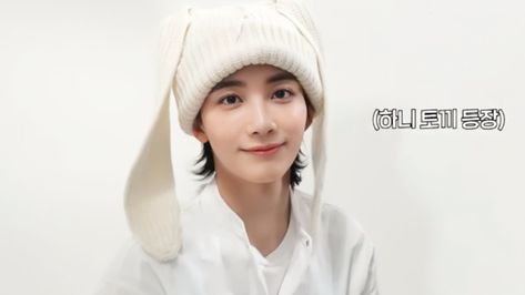 Jeonghan Wallpaper Desktop Laptop Hd, Jeonghan Wallpaper Laptop, Seventeen Wallpaper Laptop Hd, Yoon Jeonghan, Seventeen Album, Seventeen Wallpapers, Seventeen, Quick Saves