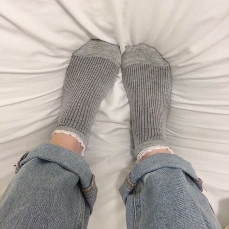 Socks And Jeans, Socks Outfit, Mood And Tone, Gray Aesthetic, Korean Aesthetic, Foto Ideas Instagram, Naha, Soft Grunge, White Aesthetic