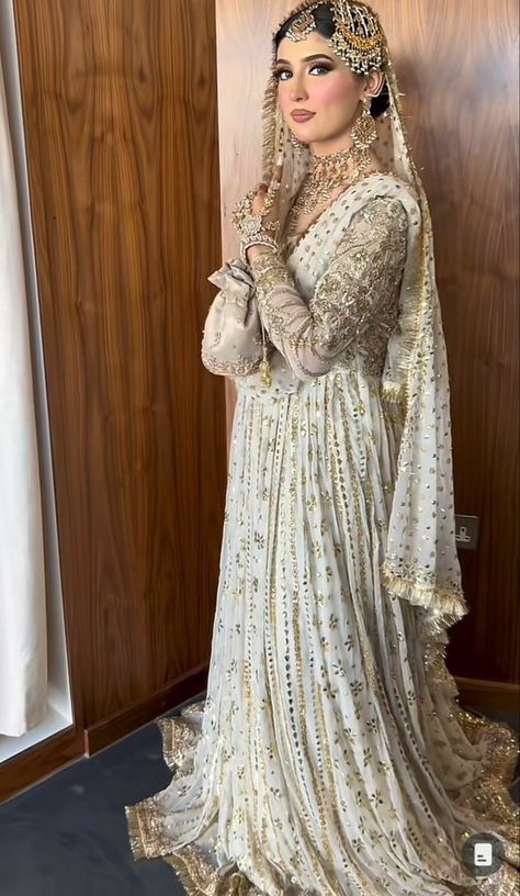 Maroon pakistani bridal dress